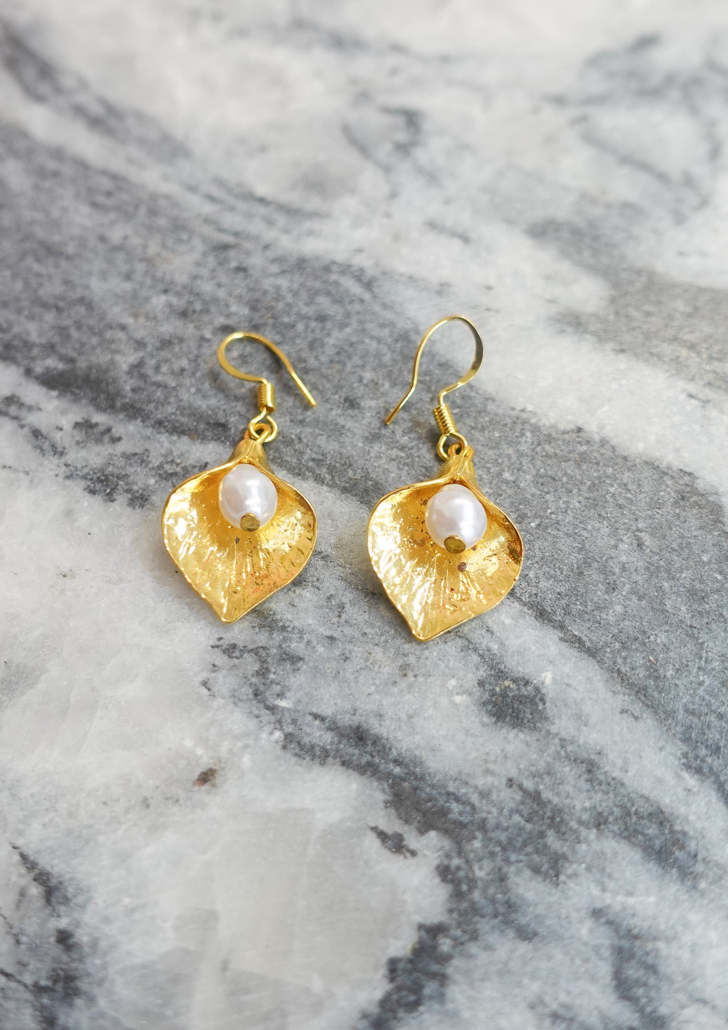Gold Lily Petal Earrings with Pearl Drop – Vintage-Inspired Romance