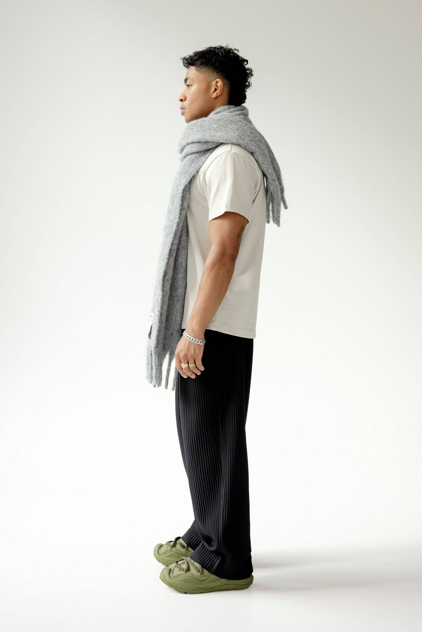 The Reykjavik Scarf with RWS Merino Wool - Grey