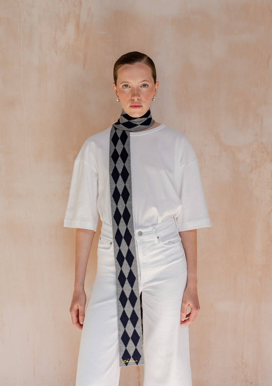 Merino Wool Skinny Scarf in Charcoal Harlequin
