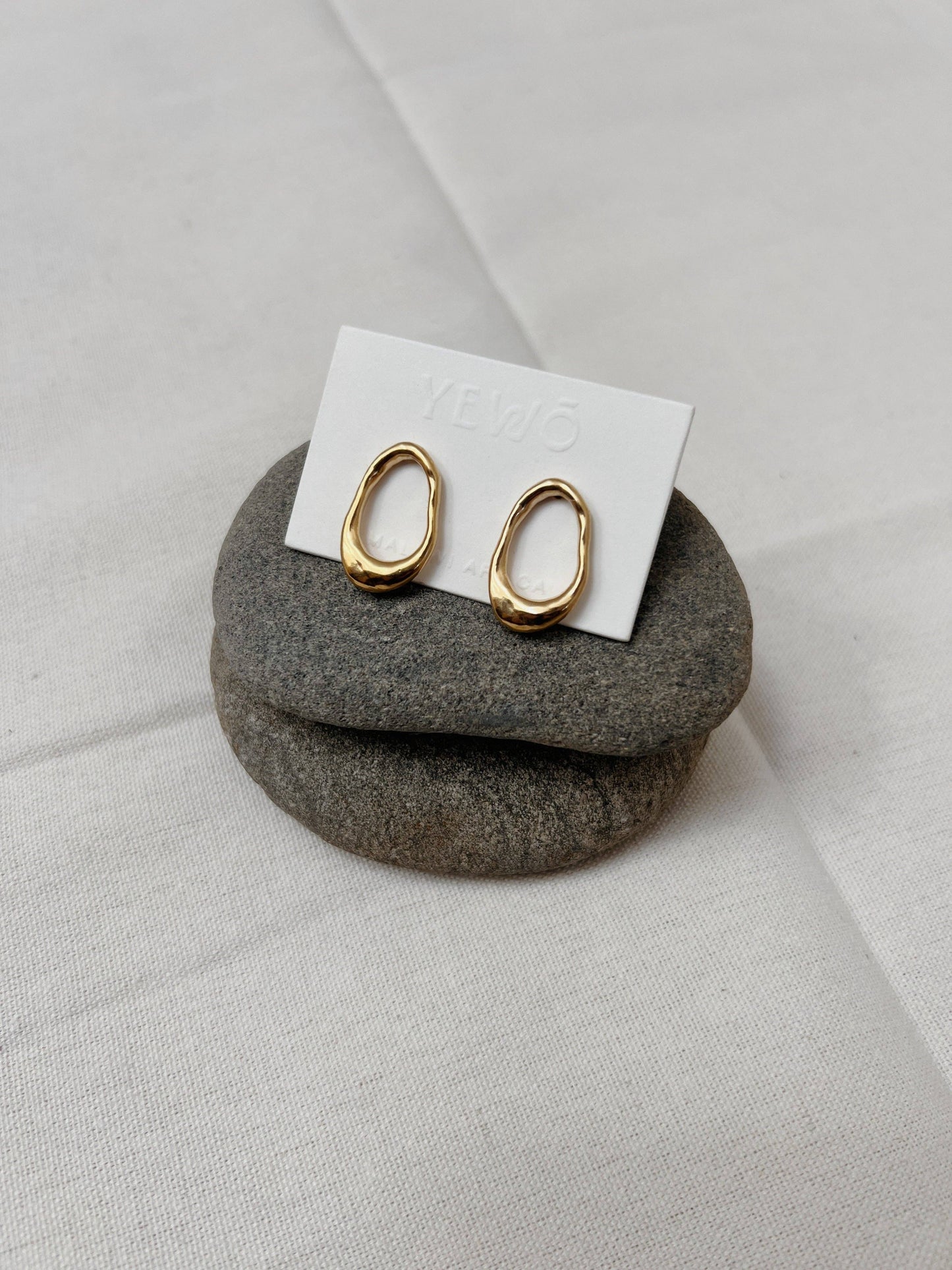 Cove Earrings