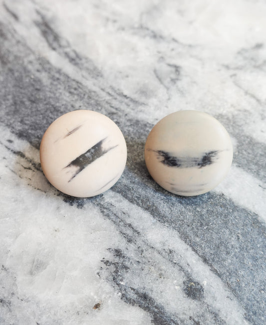 Vintage Marbleized Resin Stud Earrings – Abstract Minimalist